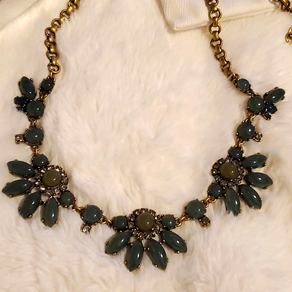 J. Crew Statement Necklace Green and Gold - Picture 3 of 7